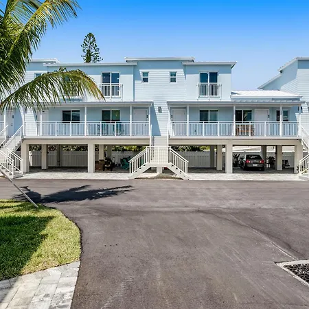 Ocean Isles #28 Apartment